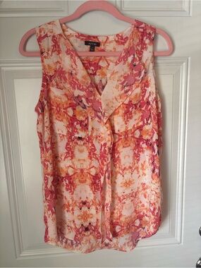 Apt. 9 Coral and Peach Floral V-Neck Sleeveless Top